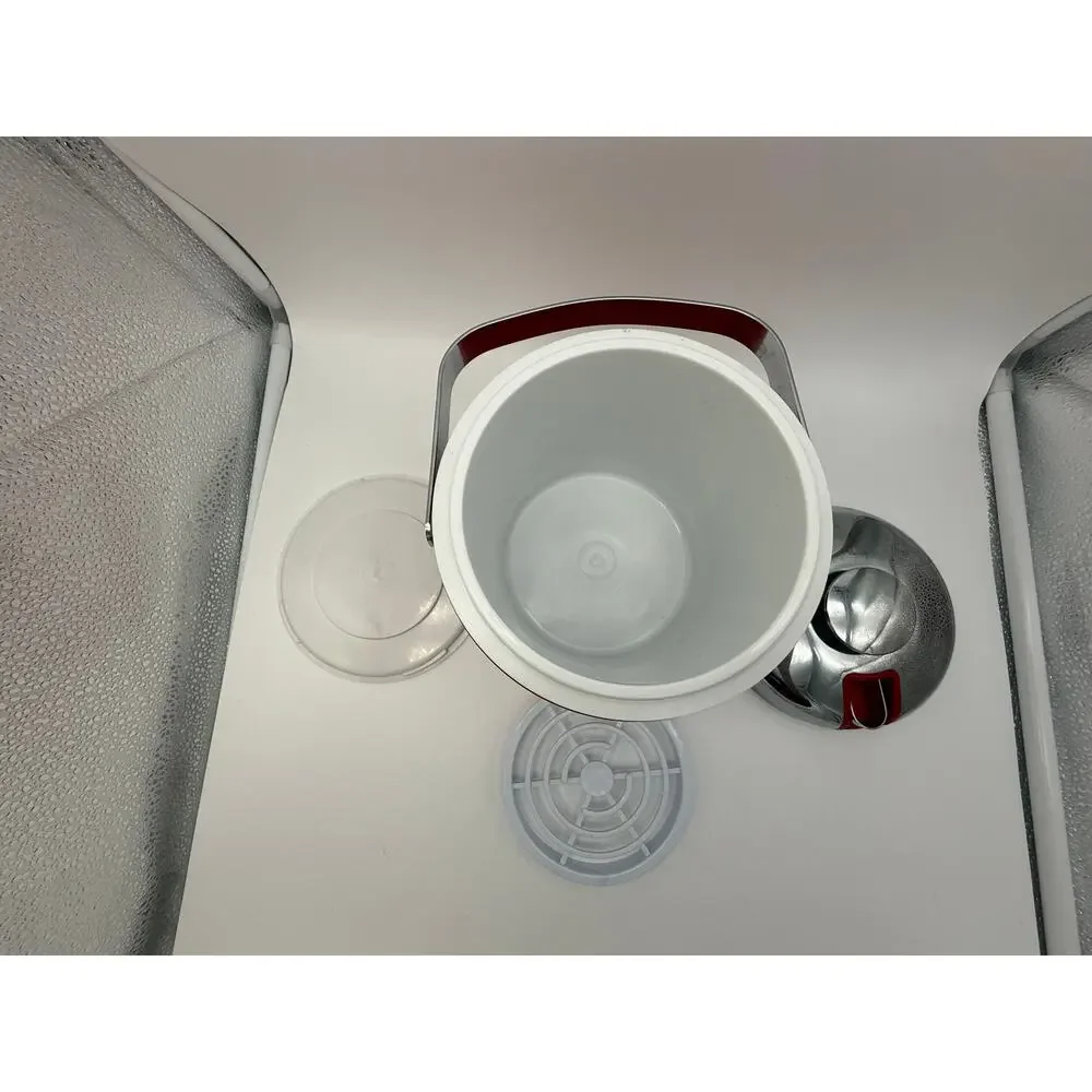 Zojirushi small red